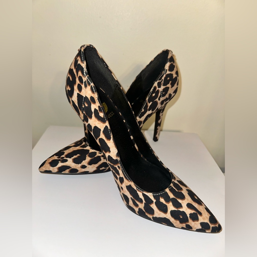 G by Guess Leopard pumps - Size 9
